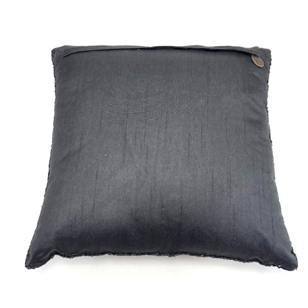 New BLACK CAT Beaded Decoration Pillow! Like new! Very rare find! - Picture 3 of 6
